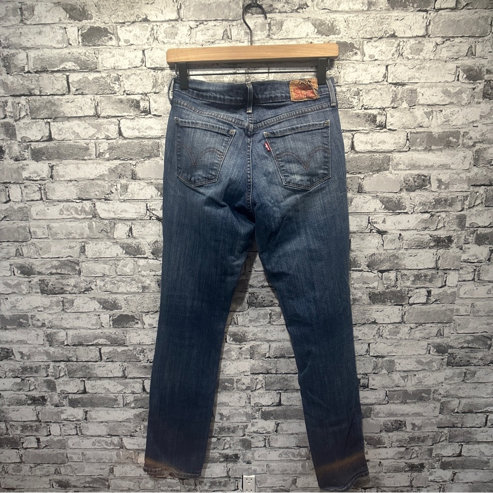 EUC Levi's Women's 505 Straight Leg Blue Jeans size 2 - Picture 6 of 16